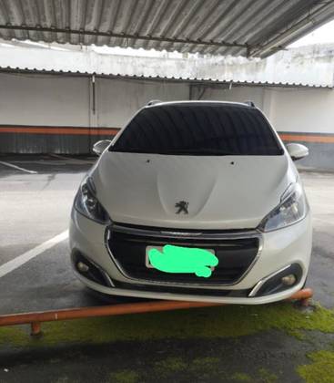 PEUGEOT 208 1.6 GRIFFE 16V FLEX 4P AUTOMÁTICO PEUGEOT 208 1.6 GRIFFE 16V FLEX 4P AUTOMÁTICO